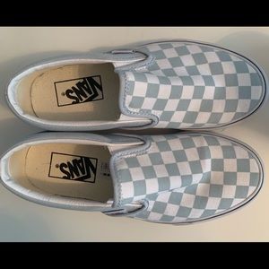Women’s Vans size 6